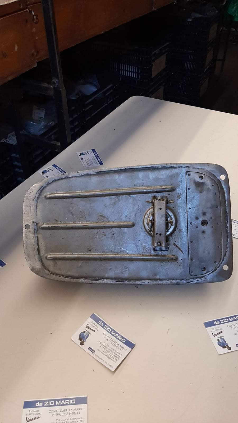 Serbatoio benzina MISCELA VESPA 50 N L R SPECIAL 125 PRIMAVERA ET3 90 SS