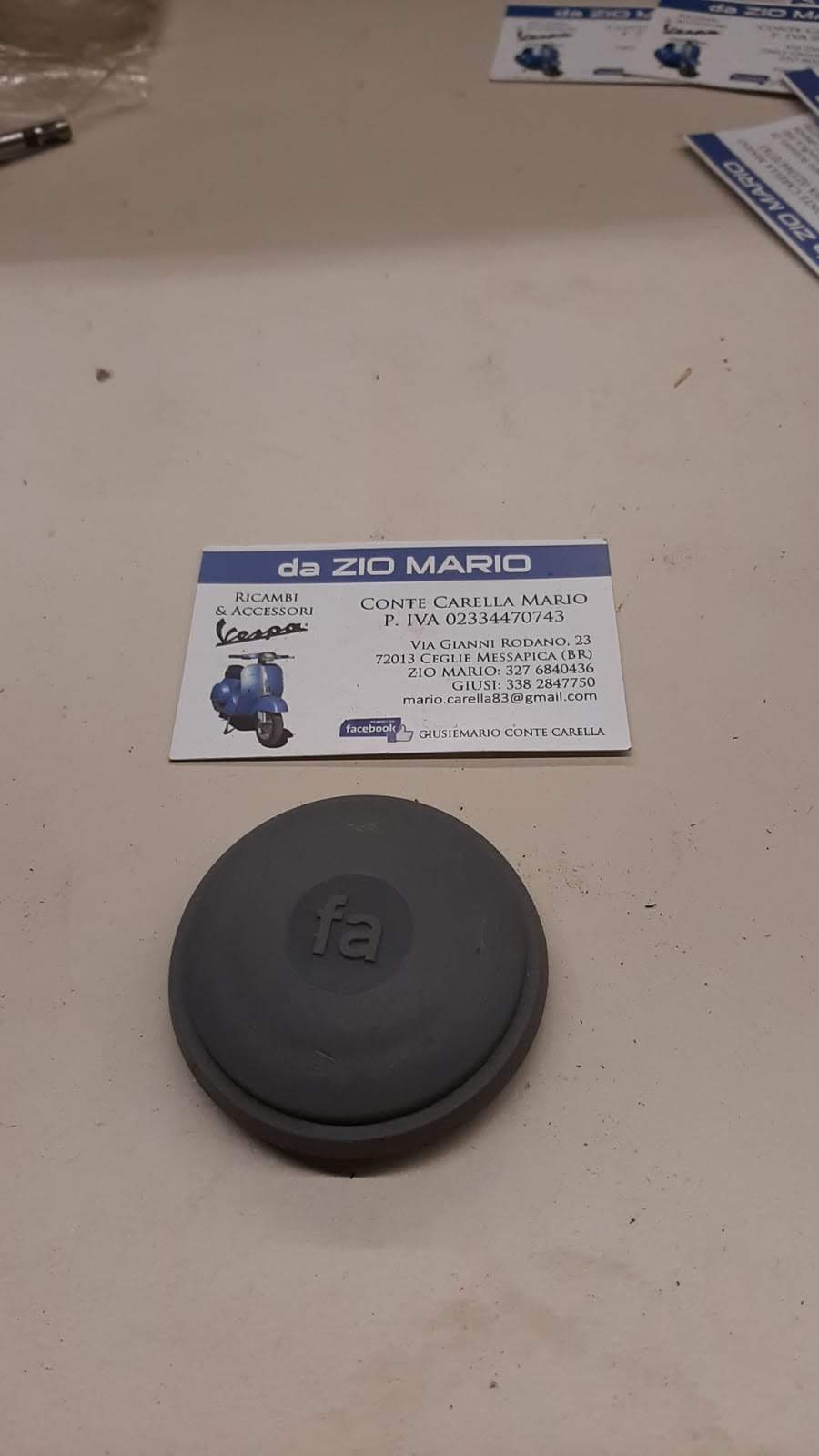 Tappo tamburo anteriore e posteriore in plastica GRIGIO per VESPA 50 90 125 PK XL RUSH N HP FL2