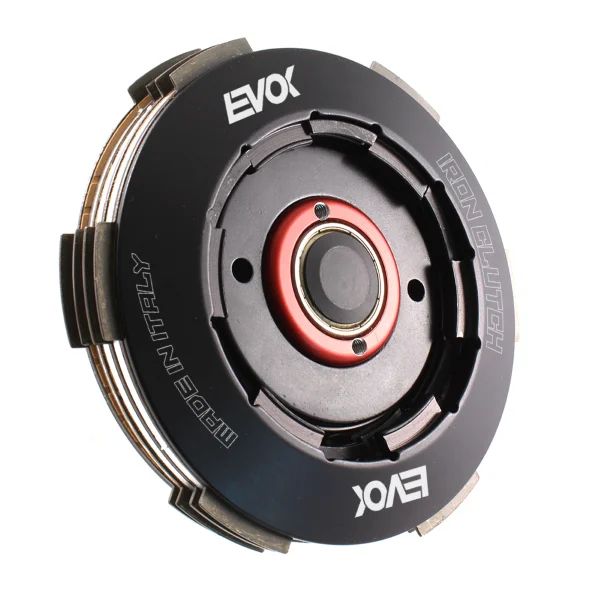 Il KIT FRIZIONE EVOK IRON CLUTCH VESPA SMALL FRAME fino a 35 CV. Collaudata e approvata alla RABBIT 24H ENDURANCE 2023