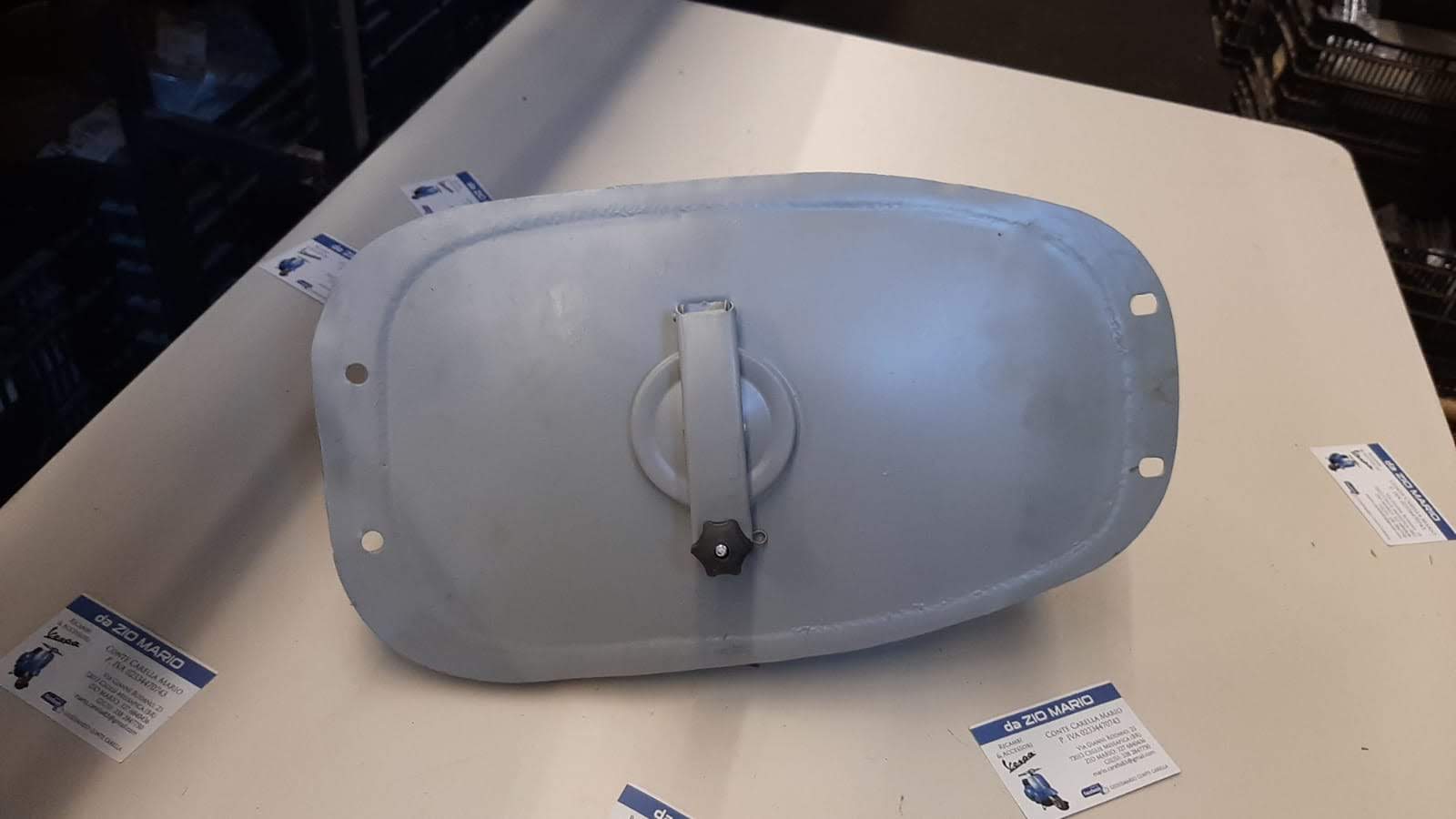 Serbatoio benzina per VESPA VNB TS GL GT GTR SUPER VBA VBB SPRINT SUPER PX PE T5 senza miscelatore