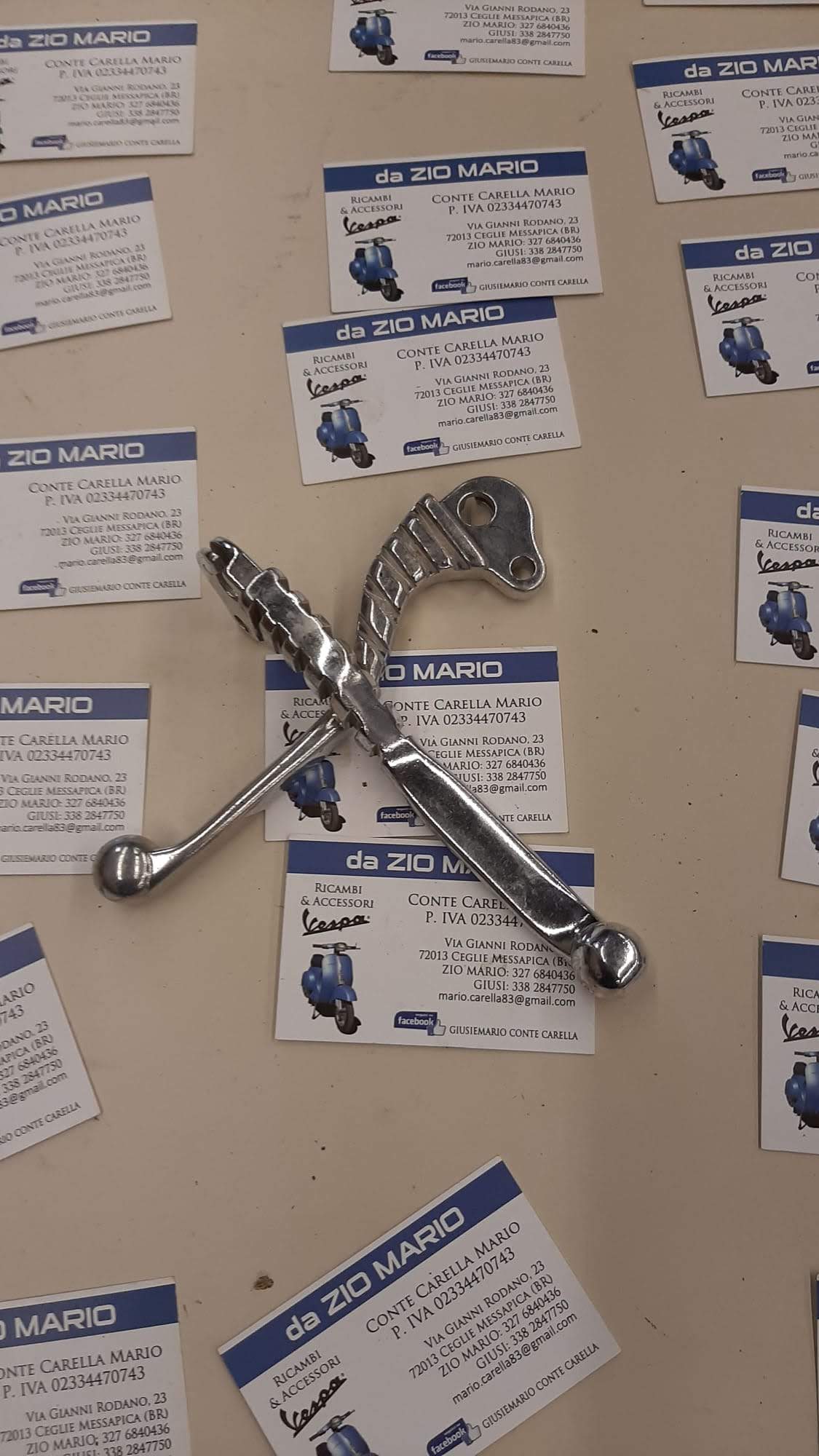 Coppia LEVE " SUPER SPORT " freno e frizione per tutti i modelli di VESPA 50 80 90 125 150 200 cc.