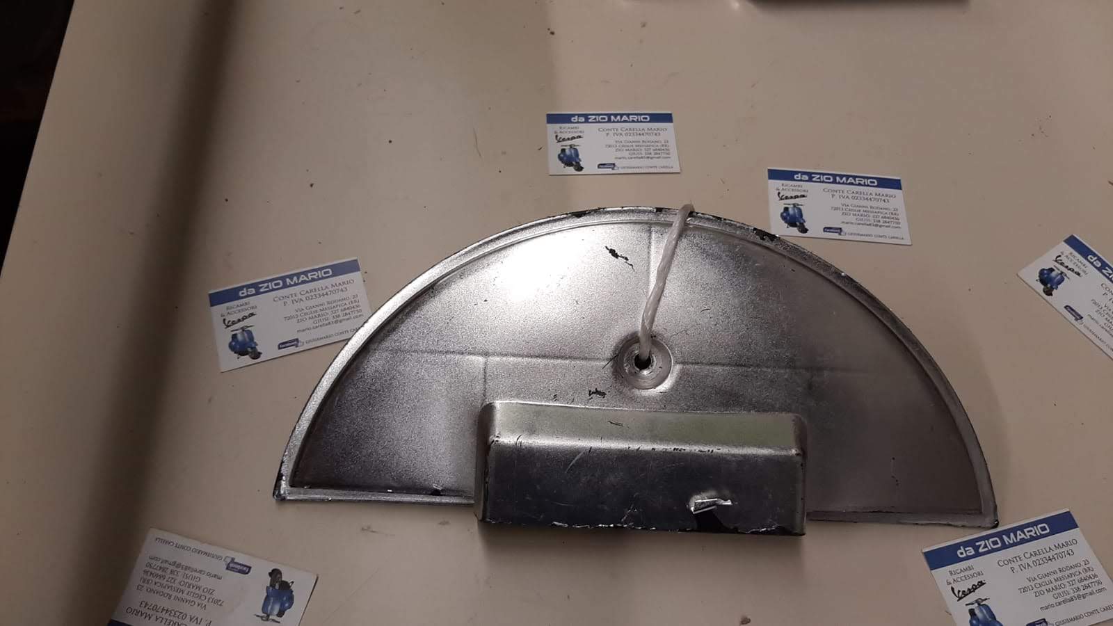 Copriruota protezione ruota di scorta in plastica cromata perVESPA 80 125 150 200 cc PX PE ARCOBALEN