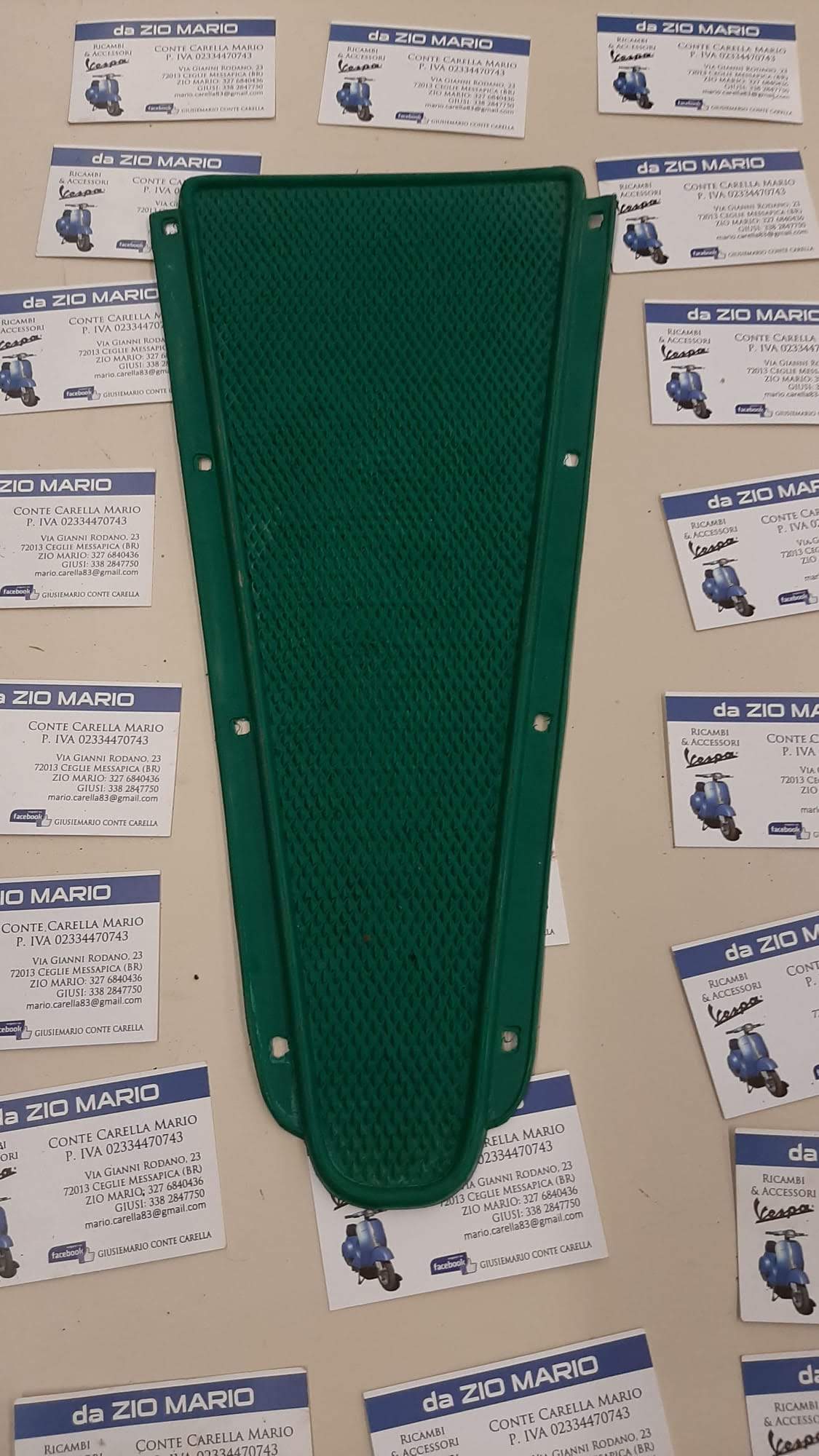 Tappetino pedana centrale verde per VESPA 125 150 160 200 cc RALLY SPRINT TS VNB VBB VBA GT GTR GL G