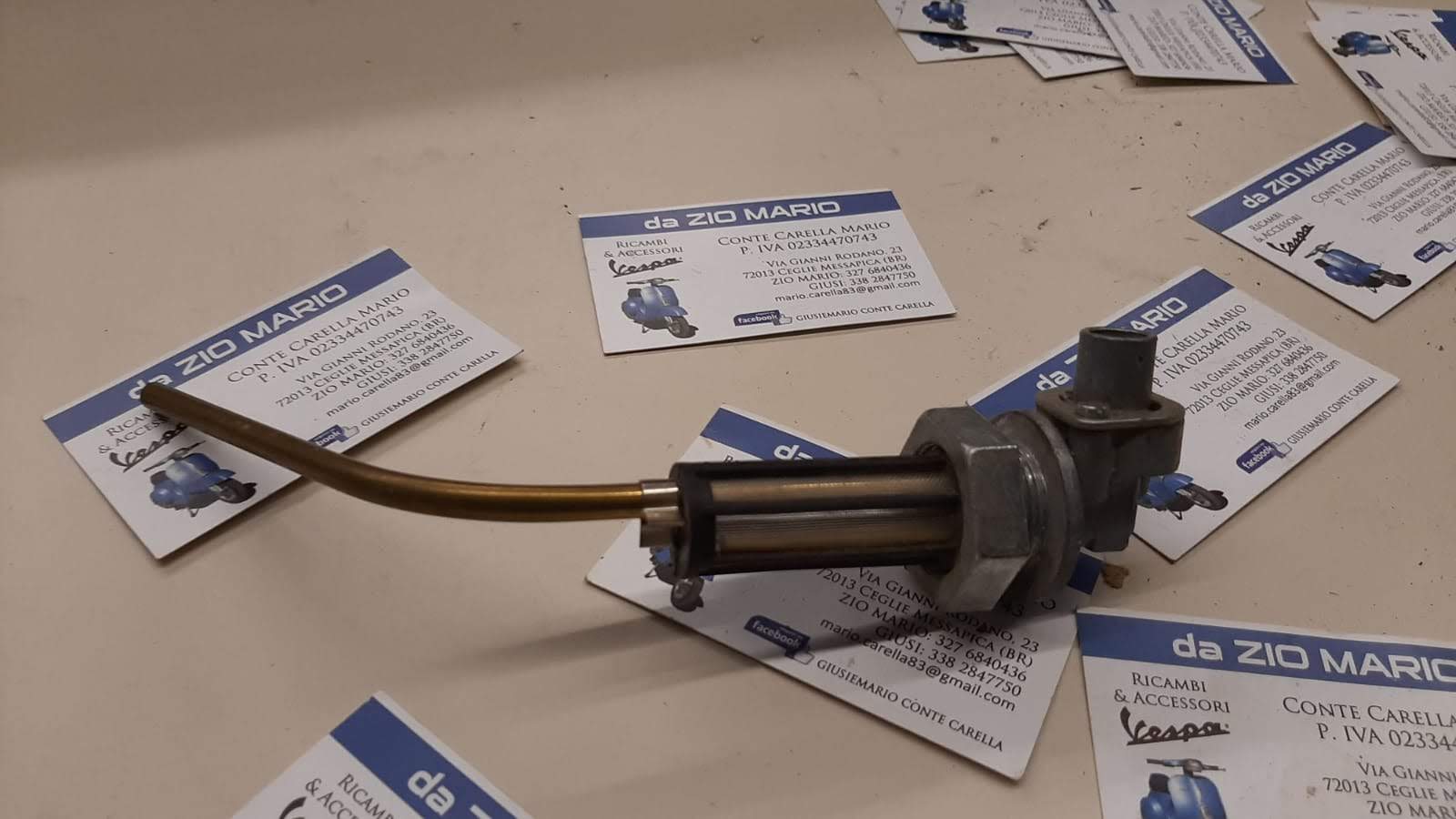 Rubinetto benzina per VESPA PX PE SPECIAL PK ET3 PRIMAVERA SPRINT TS GT GTR