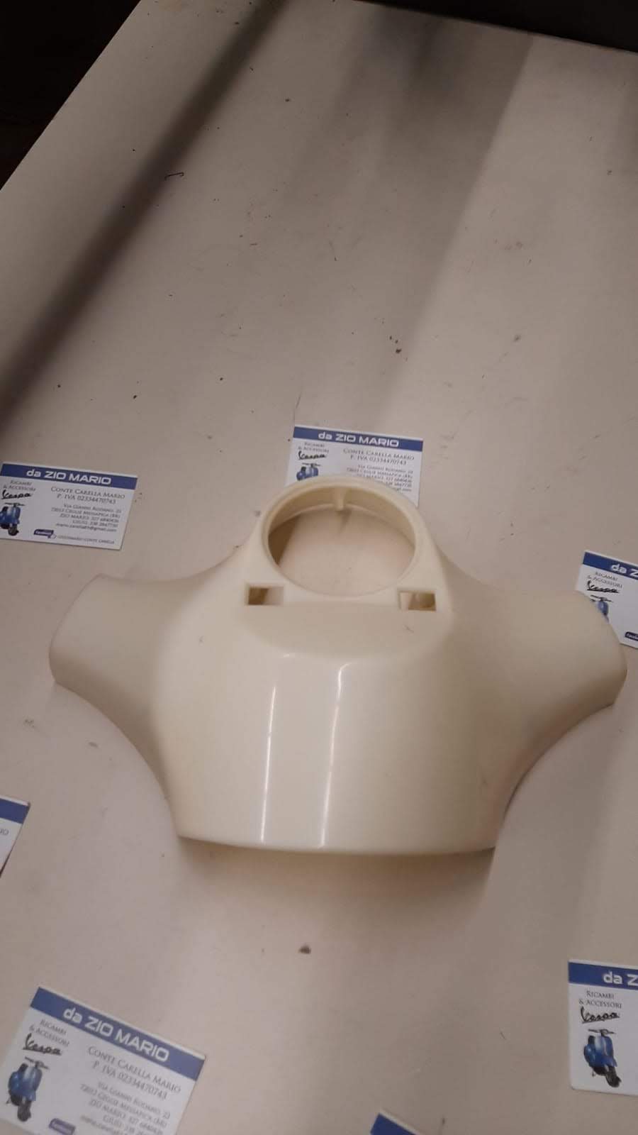 COPERCHIO MANUBRIO SENZA CHIAVE PER VESPA PX 125-150-200