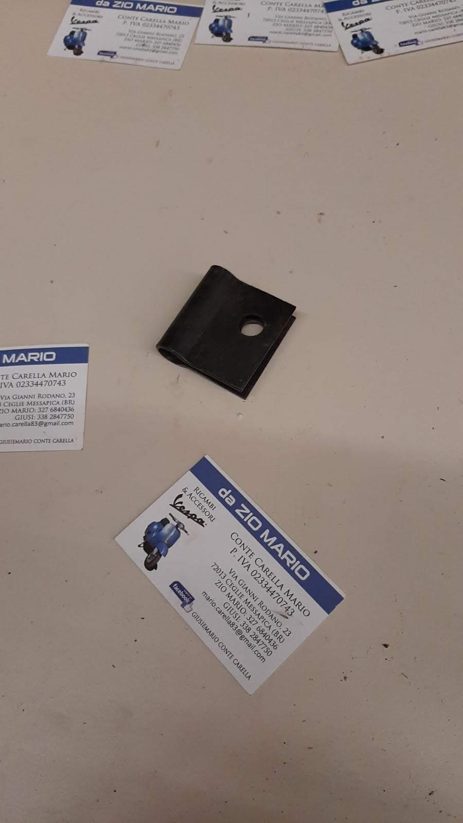 Staffa attacco marmitta siluro per VESPA 50 90 125 ET3 PRIMAVERA