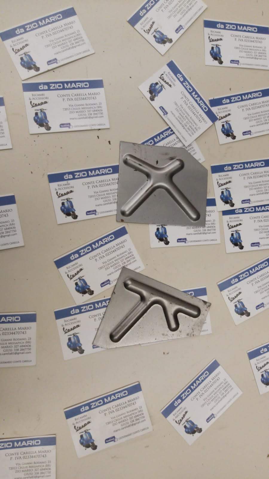 Coppia rinforzi posteriori per pedana scudo VESPA 50 125 N L R SPECIAL ELESTART ET3 PRIMAVERA