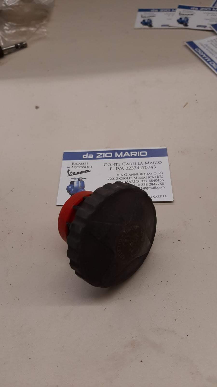 Tappo serbatoio benzina diametro superiore per VESPA 50 PX ARCOBALENO PK FL HP T5 PK N