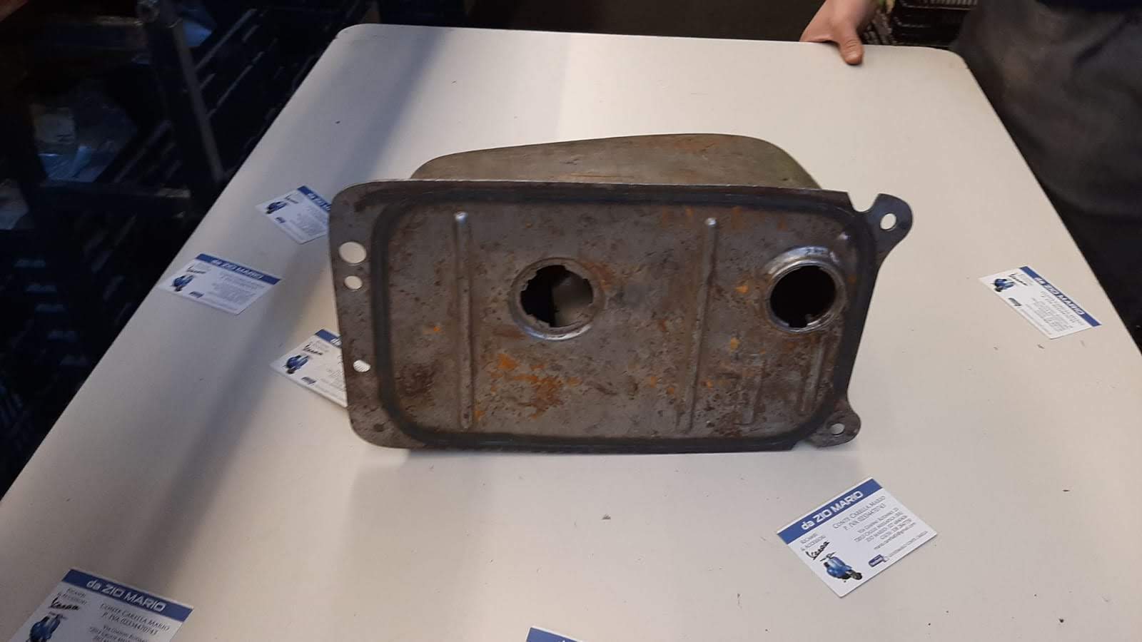 Serbatoio benzina miscela per VESPA PK 50 125 XL S XL2 con foro per galleggiante