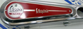 Coperchio mozzo Vintage " VESPA SERVICE ROSSO" per VESPA 125 150 160 180 200 cc.