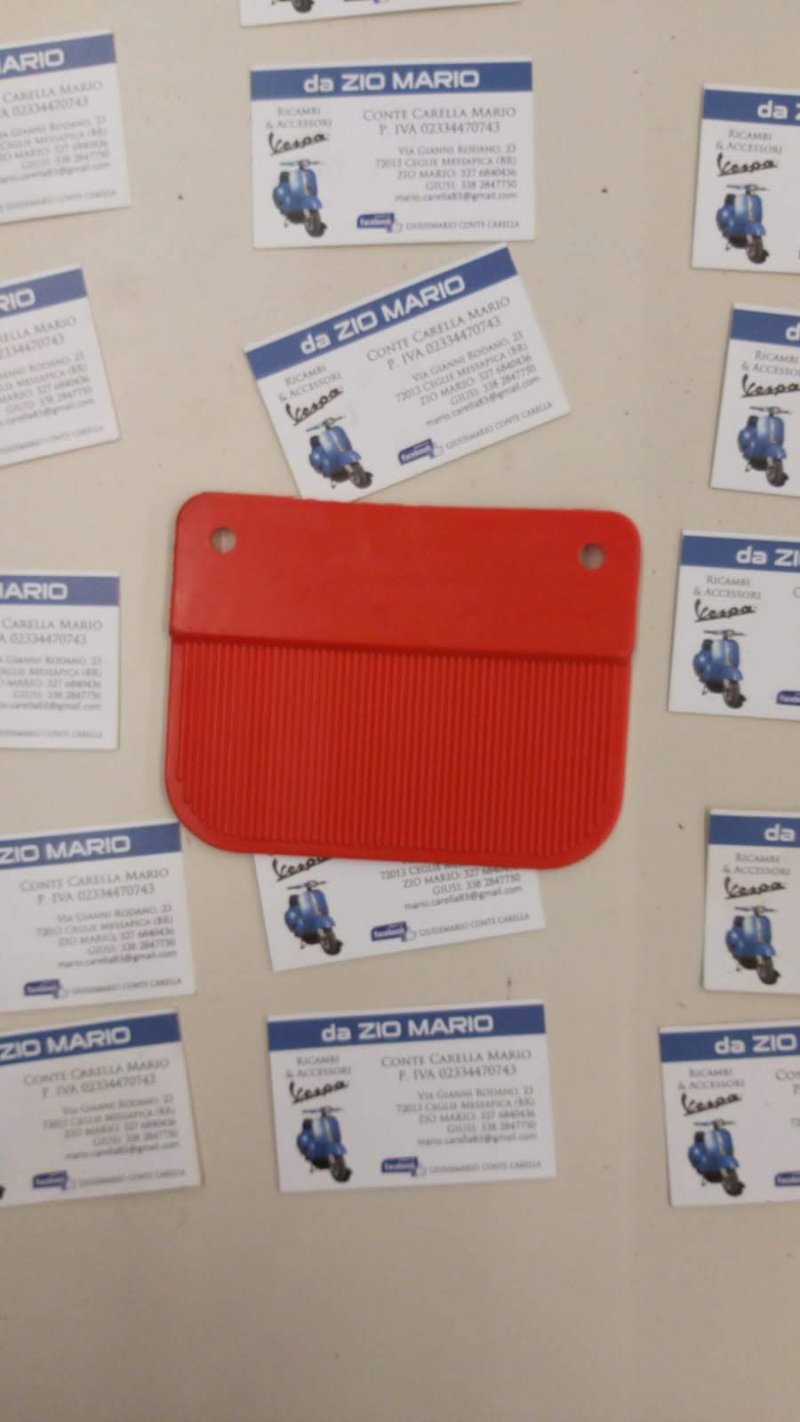 Paraspruzzi posteriore ROSSO per VESPA PK